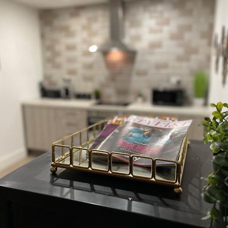 Luxurious 2 Bed Apartment In Heart Of Burnley With Private Parking 外观 照片
