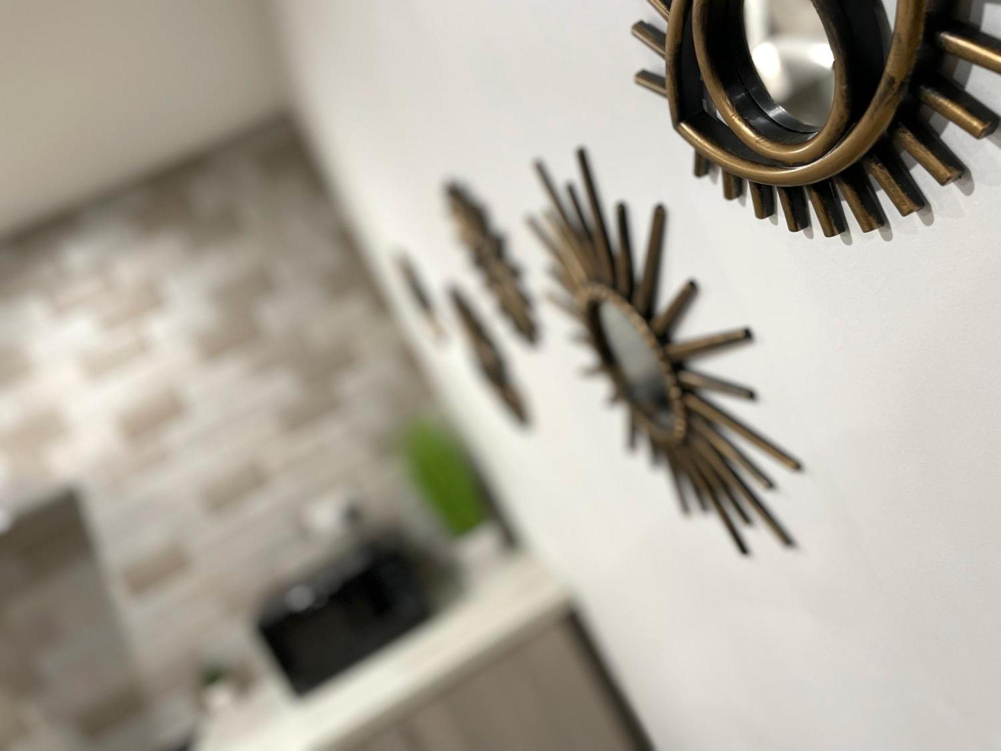 Luxurious 2 Bed Apartment In Heart Of Burnley With Private Parking 外观 照片